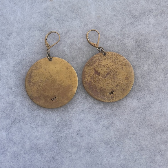 Earring - Picture 3 of 3